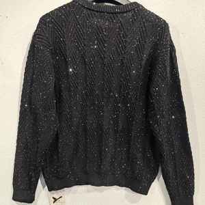 Sudadera con Capucha Personalizada de Invierno para Hombre, 100% Algodón, Cuello Redondo, Bordada, Corte Regular, de Alta Calidad y Transpirable - Product Image 3
