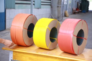 Longueur personnalisable Bande de cerclage en plastique PP (polypropylène) du Vietnam de haute qualité Qualité économique Nouveau OEM/ODM - Product Image 2