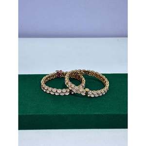 Bracelets et joncs en moissanite Royal Radiance - Product Image 1