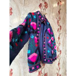 TNT Stylish Cotton <b>Jacket</b> with Embroidery Breathable Outerwear for All Seasons - Product Image 3