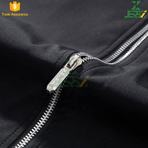 แจ็คเก็ตบอมเบอร์ลำลองทรงสลิมฟิตสำหรับผู้ชายเสื้อกีฬาน้ำหนักเบามีซิปปิดทันสมัยใส่สบายระบายอากาศได้ดีไซส์ใหญ่พิเศษ - Product Image 4