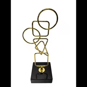 Sculpture faite à la main Accents décoratifs en métal Design personnalisé Style contemporain Meilleur cadeau Sculpture - Product Image 5