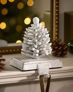 Support de bas en fonte avec finition antique idéal pour la décoration de Noël classique et contemporaine - Product Image 6