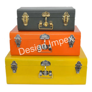 Juego de cajas de camiones de tres piezas clásicas Juego de cajas de almacenamiento únicas de metal de color personalizado pintado a mano Tamaños pequeños, medianos y grandes - Product Image 2