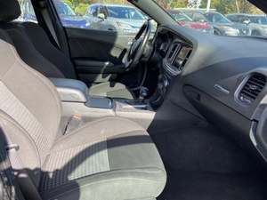 Dodge Charger GT RWD Sedán 2023 Usado en Buen Estado - Product Image 3