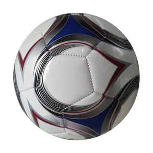 Balón de fútbol de cuero con logotipo personalizado ligero con bobinado de nailon para entrenamiento deportivo en equipo y partidos deportivos - Product Image 2