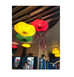 Lanternes en soie belles et écologiques-Lanterne en soie vietnamienne pour décorer des festivals à prix abordable - Product Image 1