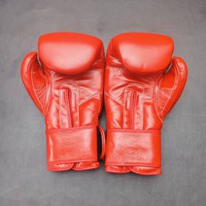 Gants de Kick-Boxing Rouges Personnalisables en Cuir à Séchage Rapide Respirants pour Adultes Entraînements d'Arts Martiaux - Product Image 5