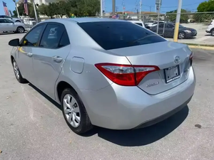 Toyota Corolla LE Berline 4 Portes 2016 d'Occasion Prête à Conduire en Bon État et Jamais Accidentée - Product Image 3