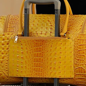 Bolso Unisex personalizable de gran capacidad con cierre de cremallera de moda de PVC genuino de alta calidad - Product Image 6