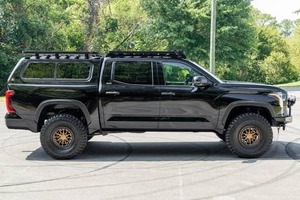 2022 TO-yot-A ทุนดรา SR5 crewmax 4x4รถบรรทุกสร้างความแข็งแกร่ง - Product Image 3