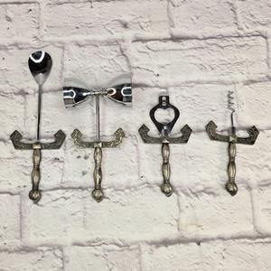 Ensemble d'outils à bar en argent de style médiéval, pour offrir en cadeau et uniquement pour l'affichage, bars à domicile, clubs, soirées cocktails et décoration de luxe - Product Image 5