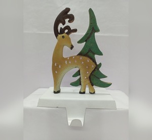 Soporte de calcetín de Navidad de metal de primera calidad al por mayor con diseño de Reno dorado completo para decoración navideña - Product Image 5
