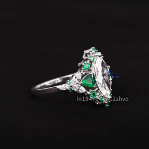 Anillo solitario de oro blanco de 14kt de diseñador con joyería de claridad VVS de piedras preciosas de marquesa cultivadas en laboratorio - Product Image 3