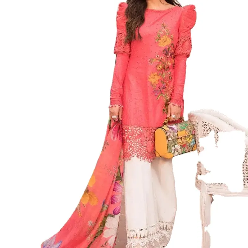 Elegant 2024 dresses: high-quality, branded Pakistani & Indian fashion, featuring heavy embroidery for stylish partywear.