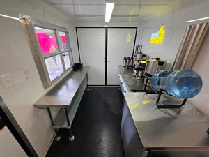 Remorque alimentaire mobile sur le thème du café, 7' x 12', entièrement équipée et prête à l'emploi, avec appareils électroménagers, à vendre - Product Image 3