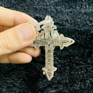 Pendentif pour homme en or jaune 14 carats 925 avec croix en diamant Moissanite VVS et breloques de fête élégantes - Product Image 3