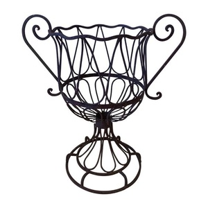 Nuevo diseño Fabricante y proveedor de artículos de jardín Precio de fábrica Personalizado de alta calidad Hecho a mano Correa de hierro Óxido Jardineras de jardín - Product Image 5