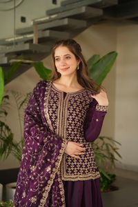 <b>Presenting</b> New Heavy Look Designer Sharara Suit For Womens Party Wear And Festive Wear With Heavy Chinon Fabric By Export - Product Image 2