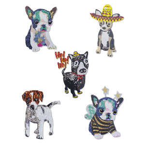 Patch en PVC brodé de sequins en forme de chien mignon à repasser sur toile - Product Image 1