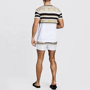 ชุดวิ่งแบบสตรีทแวร์ชุด2ชิ้นสำหรับฤดูร้อนเสื้อยืดคอกลมทรงสั้นเข้ารูปพิมพ์ลายผ้าฝ้ายโพลีเอสเตอร์ออกแบบได้ตามต้องการสำหรับผู้ชาย - Product Image 3