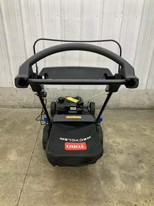 Cortacésped de gasolina Toro 21485 Recycler Max 22 de 2 tiempos - Grado profesional, caja de recogida de césped de 100 L, eliminación de restos de césped, SmartStow - Product Image 6