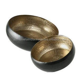 Bol de service alimentaire en métal noir fait main, design rond de dernière génération, taille personnalisée, vaisselle élégante pour les événements de mariage et les dîners - Product Image 3