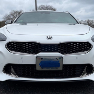 Kia Stinger GT AWD 2018 Usado, 365 hp, Motor V6 Twin-Turbo, Paquete de Sistema de Asistencia al Conductor Avanzado, Mayormente sin Modificaciones - Product Image 1