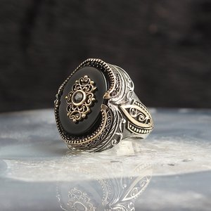 Bagues en argent sterling 925 de luxe turques faites à la main avec pierre précieuse ovale taillée en pierre naturelle onyx plaqué or bijoux unisexe - Product Image 1