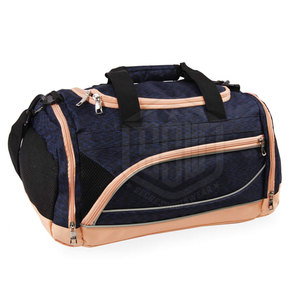 Sacs de sport au design dernier cri, qualité supérieure, sacs de sport pour joueurs d'équipe, sacs de sport légers sur mesure en vente - Product Image 2