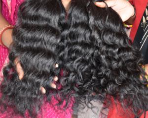 Extensions de cheveux indiens vietnamiens vierges naturels Tissage noir Alignement des cuticules du temple ondulé Sans traitement chimique 100% cheveux humains - Product Image 5