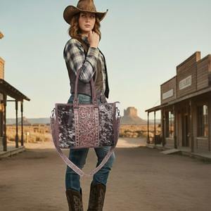 กระเป๋าโท้ททำจากหนังวัวแท้สีแทนผักแผ่นปะหนังวัวแกะสลักด้วยมือแผ่นปะแบบถอดสายได้หลายกระเป๋า - Product Image 6