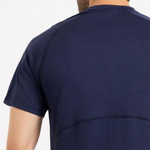 T-shirt de haute qualité vêtements pour hommes 100% coton O cou à manches courtes t-shirt premium taille régulière panneau conception couleur t-shirt hommes - Product Image 5