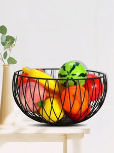 Cesta de frutas de metal con acabado negro artesanal con forma fuerte hecha a mano para una decoración atemporal y un almacenamiento funcional moderno - Product Image 5