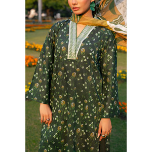 ชุดสูทผ้าลอนพิมพ์ลาย 3 ชิ้นสำหรับผู้หญิง พร้อมปักลายที่คอเสื้อ รุ่น SD-52219 - Product Image 3