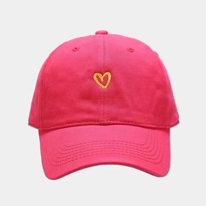 Casquette de Baseball personnalisée en coton ajustable avec broderie de cœur pour femmes et filles Chapeau rose pour papa et amour Commandes OEM - Product Image 3