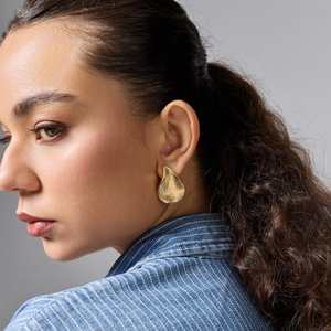 Boucles d'oreilles tendance ethniques pour femmes, plaquées or, motif goutte d'eau géométrique avec pompon, 11g, pour fêtes, mariages, cadeaux, en alliage de zinc - Product Image 2