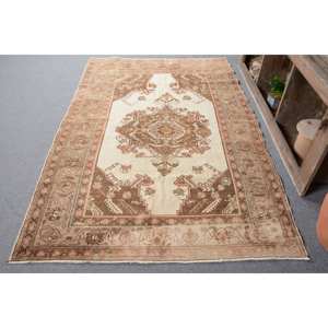 พรมขนสัตว์สีน้ำตาลเบจแบบตะวันออกขนาด4.9x7.8ฟุตแนววินเทจสไตล์ตุรกีผืนใหญ่งานเย็บปะติดสี่เหลี่ยมผืนผ้าขนาดใหญ่พรมแอบสแตรกสำหรับห้องโถงห้อง - Product Image 1