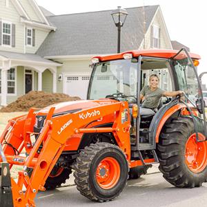 Tracteur Kubota de qualité d'exportation conçu pour les travaux agricoles avec un moteur à faible bruit et des besoins d'entretien minimaux - Product Image 4