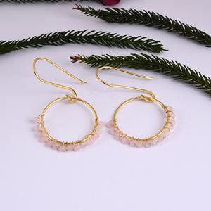 Boucles d'oreilles en argent sterling 925 avec plaqué or perles de quartz rose à la mode forme de crochet de pierres précieuses pour cadeau de mariage ou fête - Product Image 1
