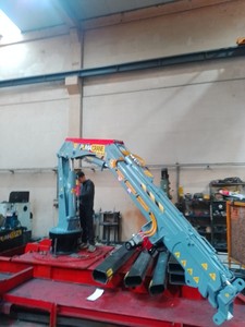 Puma Mini grue marine hydraulique de haute qualité 3 tonnes Knuckle Boom Deck Ship New Condition Turkey Featuring Essential Gearbox Pump - Product Image 6