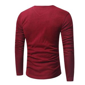Camisetas de Hombre con Cuello en V, Personalizadas Directamente de Fábrica, Suaves, Lisas, de Tela Tri-Blend (20% Poliéster, 80% Algodón), para Uso Casual - Product Image 3