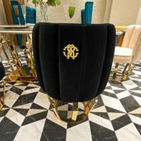 Chaise de salle à manger moderne en tissu, en stock, prête à être expédiée, mobilier de maison de luxe, chaises de salle à manger dorées pour restaurant avec logo