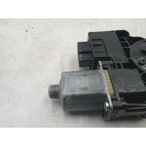 Moteur électrique de lève-vitre arrière droit pour VOLKSWAGEN T-CROSS Série (19>) 5Q0959408 - Product Image 2