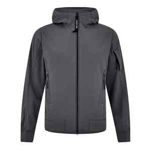 Chaqueta Impermeable de Invierno de Alto Rendimiento para Hombre, Diseño Transpirable con Capucha, Múltiples Bolsillos con Cremallera, Personalizable OEM - Product Image 3
