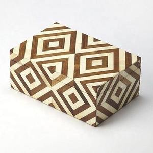 Boîte de rangement pour bijoux en résine artisanale de luxe, élégante et décorative, pour bagues, boucles d'oreilles, colliers et cadeaux - Product Image 1