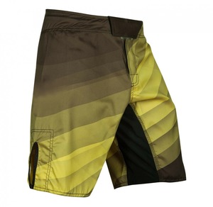 Pantalones Cortos de Boxeo MMA de Poliéster/Nylon de Alta Calidad, Diseño Personalizado para Hombre y Mujer - Logotipo Frontal, Transpirables, de Secado Rápido, Elásticos, con Abertura Alta - Product Image 1