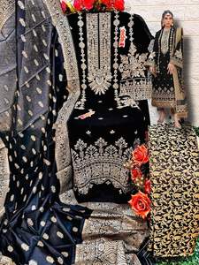 ชุดเดรสปักลายผ้าจอร์เจีย - Product Image 2