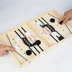 Jeu de hockey sur doigts en bois artisanal |   Finition lisse de haute qualité |   Prix de gros en vrac d'usine - Product Image 1