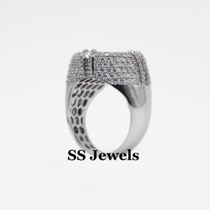 Elegante Anillo de Compromiso Personalizado con Moissanita VVS, Corte Brillante, Centro de Diamante, Plata 925 con Baño de Rodio, Engaste de Garras, Joyería de Boda - Product Image 4